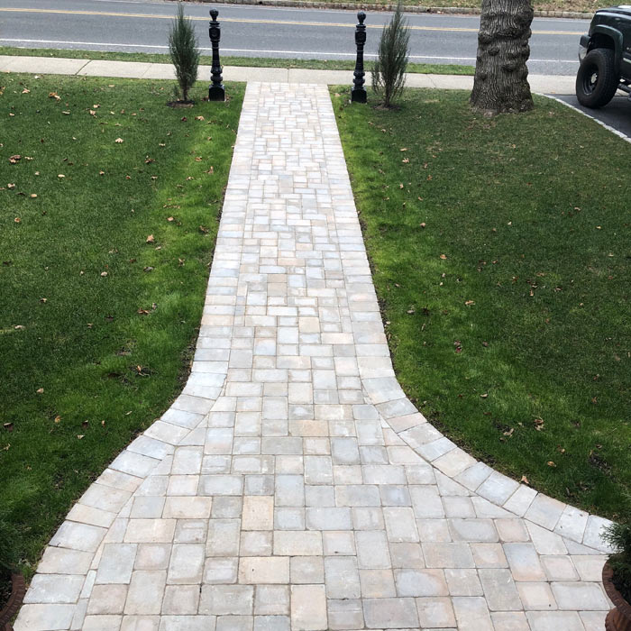 paver stone masonry sidewalk by Gio Mason Contractors